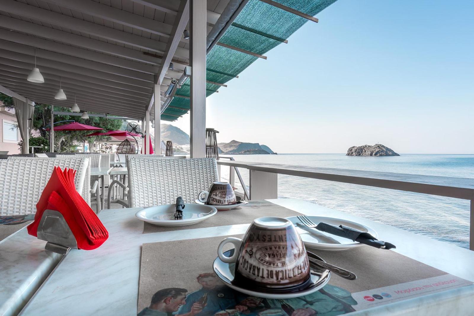 Sappho Hotel Skala Eresou Bagian luar foto
