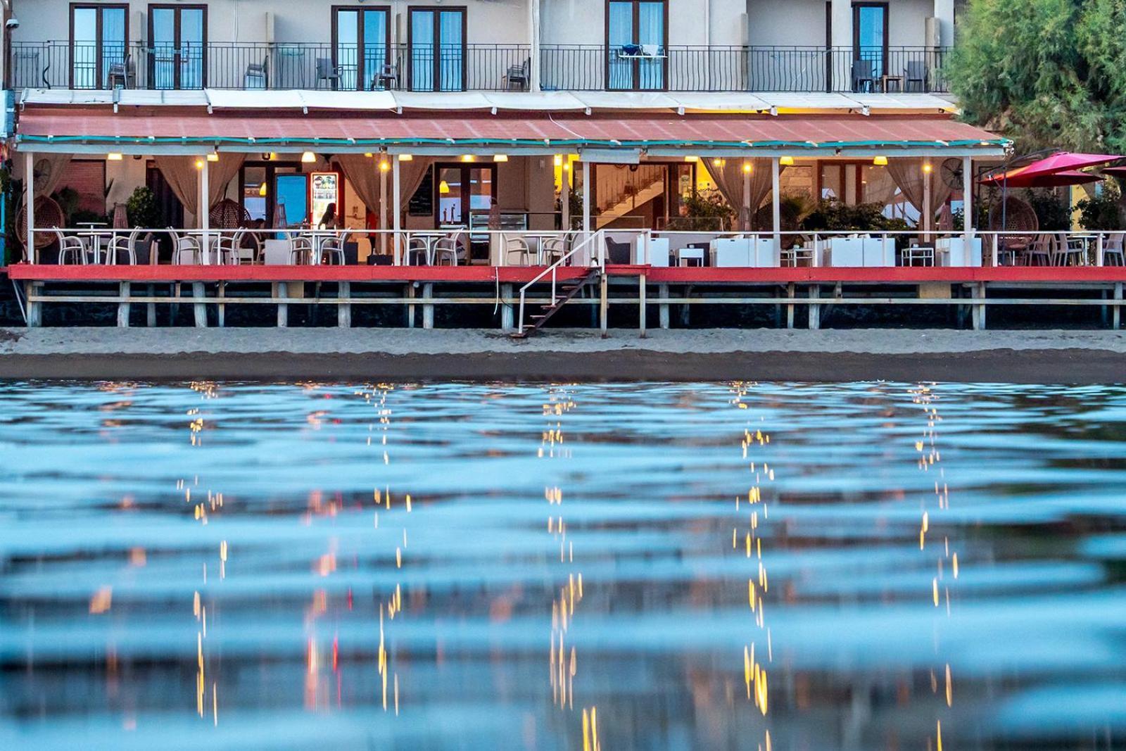 Sappho Hotel Skala Eresou Bagian luar foto